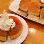 Komeda Kohi Ten - シロノワール&エビカツサンド