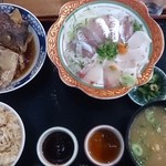 波呂兵衛 - 本日オススメあらだき付きお刺身定食