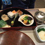 すし萬 - ハルカス美術館「春信一番！写楽二番！」とのコラボメニュー