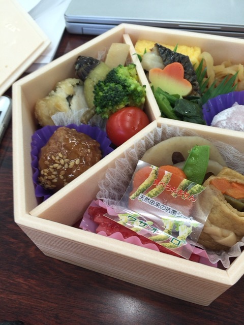 斉屋 神田店 淡路町 弁当 食べログ