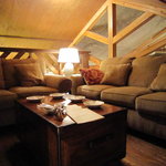 キールズ・バーハウス アオバダイ - 屋根裏の個室