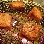 焼肉赤身にくがとう - タン