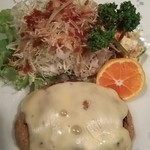 珈琲舎 ハイジ - チーズハンバーグ定食  900円