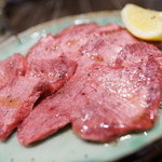 焼肉屋 かねちゃん 至粋亭 - 厚切り牛タン