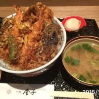 一心 金子 - 金子の天どん！日本橋の本店では長蛇の列なのにここ飯田橋は開店と同時に入店したのは二人だけ^^