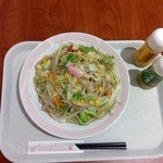 リンガーハット - 野菜たっぷり皿うどん。