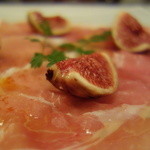 ラ・ベットラ・ダ・オチアイ ナゴヤ - パルマ産生ハムとイチジク