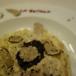 ラ・ベットラ・ダ・オチアイ ナゴヤ - いろいろなキノコのペーストのスパゲッティ 生クリーム トリュフ風味