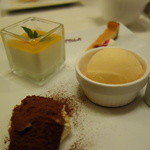 ラ・ベットラ・ダ・オチアイ ナゴヤ - 本日のデザート３点盛り合せ