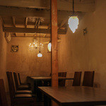 ファイ - 落ち着いた雰囲気を醸し出すテーブル席☆