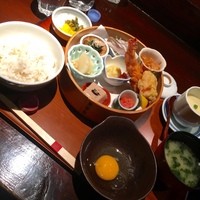 赤坂うまや - 市川猿之助弁当★
                いろんなものが少しずつで嬉しい！
                