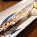 Kyoudoryourirobataorenchi - 焼き秋刀魚