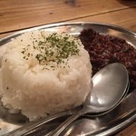 井田商店 - 牛すじカレー300円