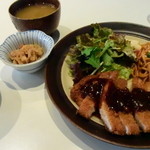 Sousaku Okonomiyaki Osero - 小鉢は切り干し大根だ～