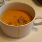 Pain au traditionnel - 野菜スープです。