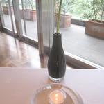 レストラン サンパウ - 花とランプ