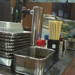串かつ 一口 - コの字カウンター