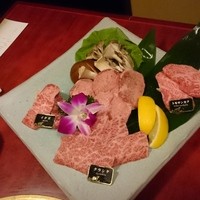 牛兵衛 草庵 池袋西口店 - 焼き物１