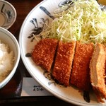 Hyakunentei - 手延べとんかつ定食（中）1800円＋えびのせ400円