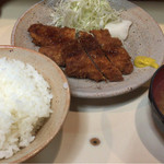 とりかつ CHICKEN - チキンカツとトンカツ