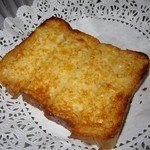 Hy's STEAKHOUSE - 2015年の｢HY’S特製チーズブレッド｣無料サービス