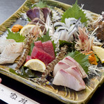 Assorted sashimi - Standard 1,190 yen - Top 1,730 yen