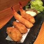 番や下町 - 根室産 カキと海老のチーズパン粉揚げ  タルタル添え