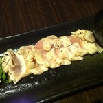 炉端処 一心 - 地鶏のたたき