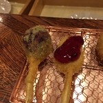 串かつ あーぼん - 巨峰
      カマンベールチーズ