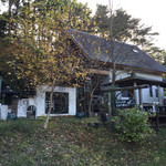 ガーデンカフェ 森の小舎 - 外観