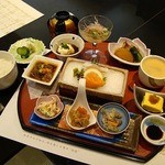 Kaiseki Chaya Kikuizumi - 