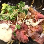 ローストビーフ油そば＋アボカドトッピング