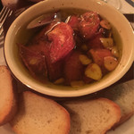 ワインバー テラ 水道橋店 - アヒージョ♡