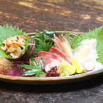 Tenjin - 本日の鮮魚三種盛り