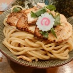 【2015.10.31(土)】特製つけ麺(大盛・330g)1,000円の麺