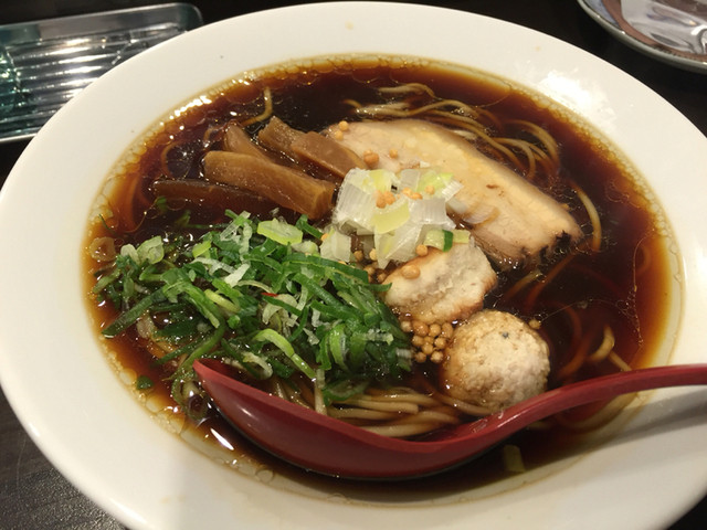 麺 密くろ 青葉通一番町 ラーメン 食べログ