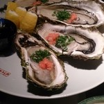 助六 - 殻牡蠣酢　一個300円