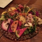 彩り野菜の農園サラダ　バーニャカウダーソース　980円