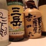 Akihabara Tabishoku Dainingu Ja-Ni- Ja-Ni- - 芋・麦・米焼酎も取り揃えております。