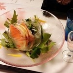 幸咲 - ★秋鮭レモン〆サラダ仕立て 岩塩とレモンドレッシングにて