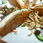 Turre Turre - サーモンの燻製　アラビアータソースで