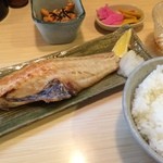 Kiraku - ランチに焼き魚を食べたくなったらここ！