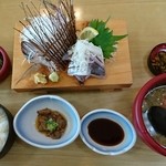 寺泊中央水産 まるなか - 