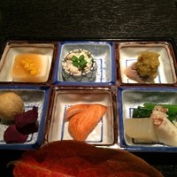 味吉兆 ぶんぶ庵 - 北浜茶論一軒目。敷居高そうな店やー