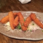 AGLAIA - ISLAND DINING & BAR - - 白身魚のスティックフライ