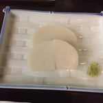 神田まつや 本店 - わさびかまぼこ