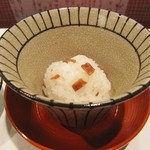 割烹 新多久 - 薫物　飯蒸し