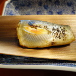 美山荘 - 子持ち鮎の杉板焼き