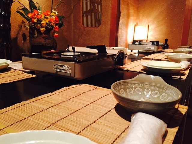 座席 : 鮨と炉端の濱家 （【旧店名】SUSHIDINING酒家はまや） - 西米沢