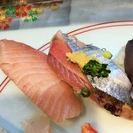 ふじ鮨 - ブリと生秋刀魚